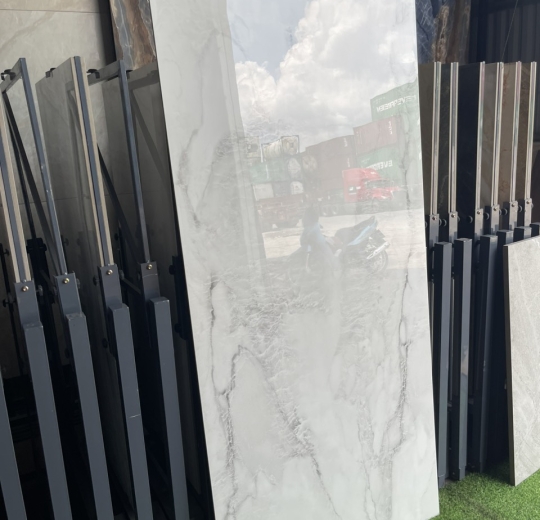 Gạch Ấn Độ CALCUTTA SUPER (800X1800mm)