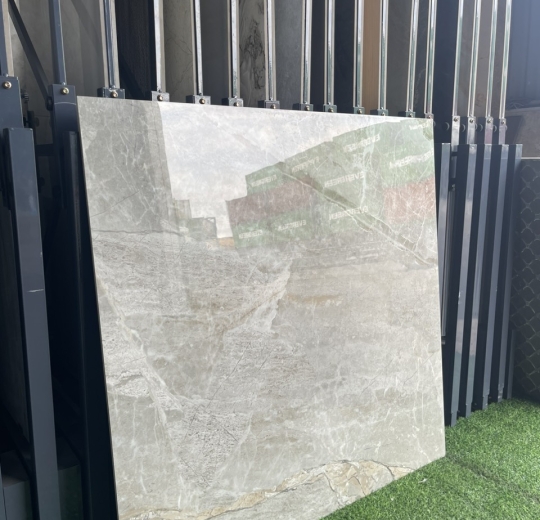 MAINSTREAM GREISE DARK GLOSSY 100x100cm
