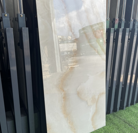 Gạch Ấn Độ SCARA GOLD GLOSSY (600x1200mm)